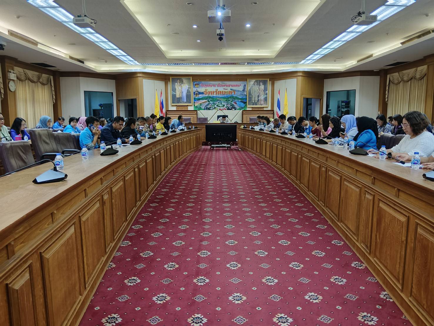 พช.ยะลา ประชุมคณะกรรมการจัดงานสมโภชหลักเมืองและงานกาชาดจังหวัดยะลา ครั้งที่ 63 
