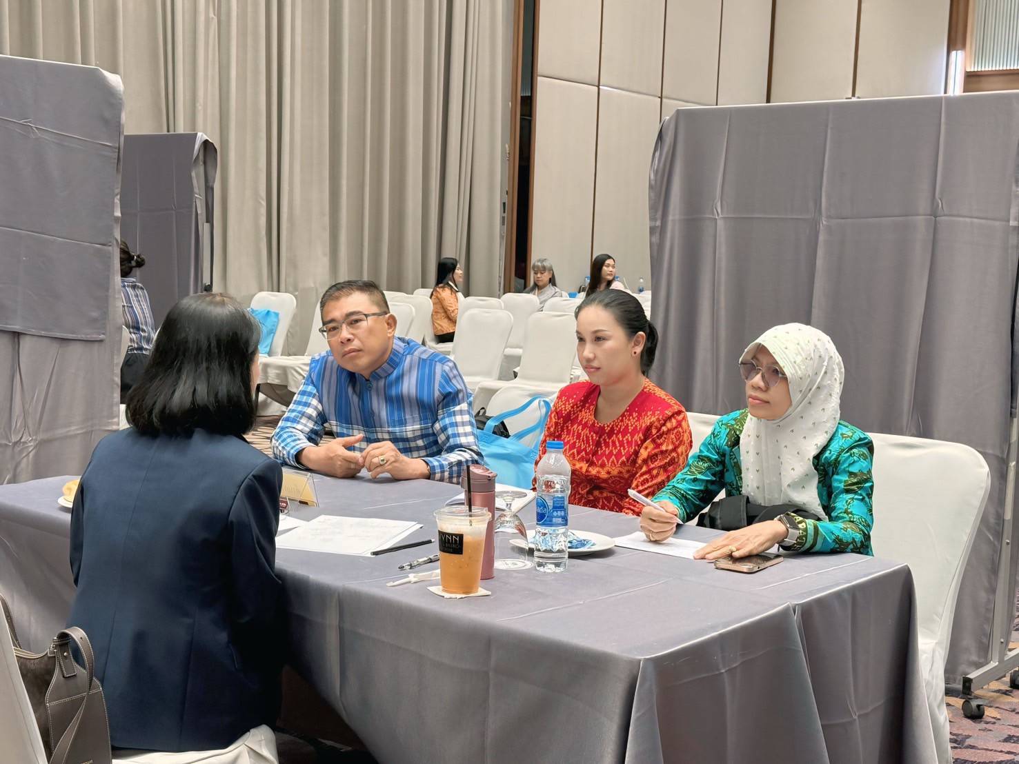 พช.ยะลา ร่วมประชุมเชิงปฏิบัติการพัฒนากลไกขับเคลื่อนการพัฒนาเศรษฐกิจฐานรากระดับประเทศ