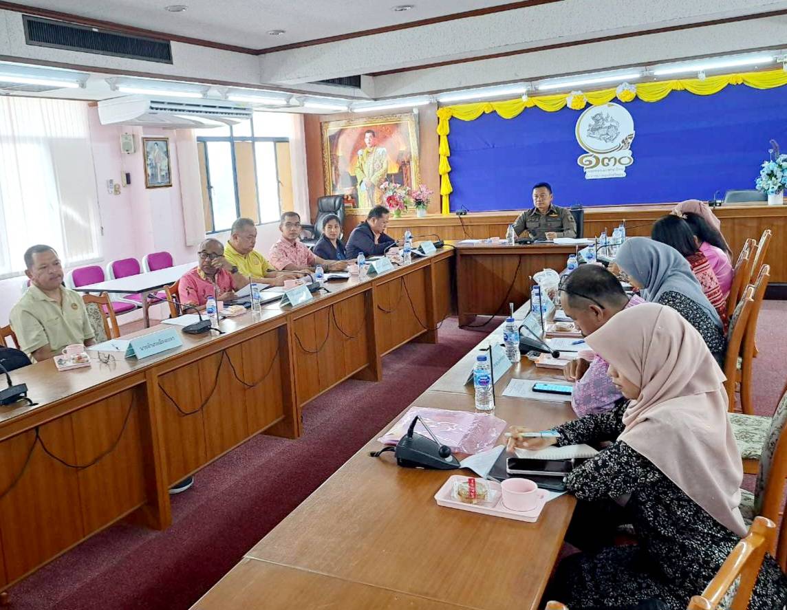 พช.ยะลา ร่วมประชุมศูนย์ปฏิบัติการติดตามเร่งรัดการบำบัดรักษา ฟื้นฟูสภาพทางสังคม ป้องกันและปราบปรามยาเสพติด ครั้งที่ 7/2568