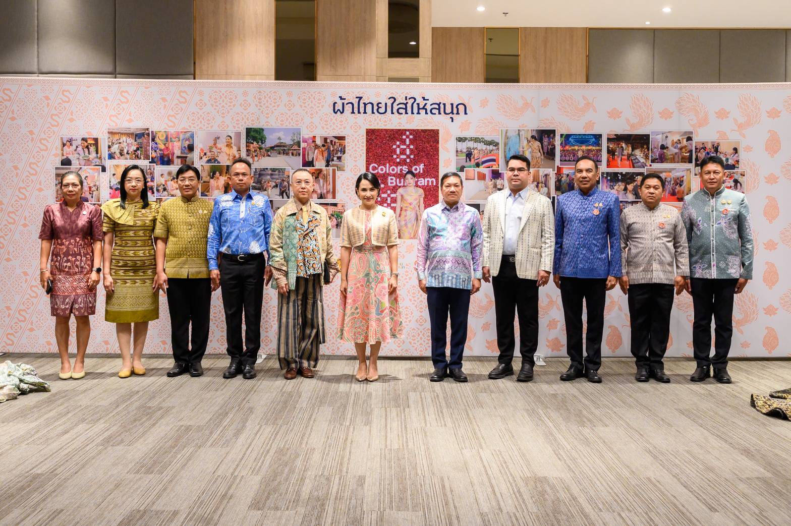 พช.ยะลา ร่วมกิจกรรมเปิดอบรม Coaching ผ้าลายพระราชทาน “ลายสิริราชพัสตราภรณ์” และงานหัตถกรรม ประจำปี 2568 จุดดำเนินการที่ 3 ภาคใต้