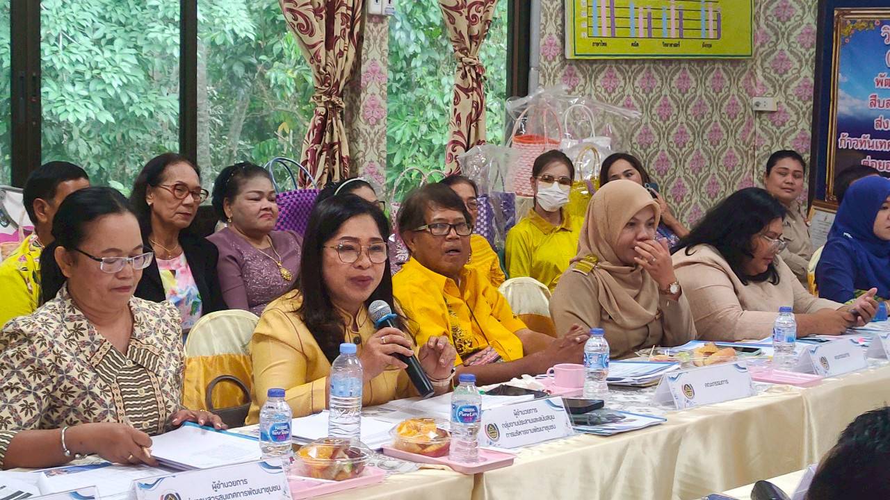 พช.ยะลา ลงพื้นที่พิจารณากลั่นกรองกิจกรรมพัฒนาชุมชนดีเด่น จังหวัดยะลา ประจำปี 2568