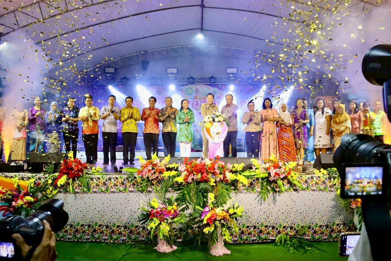 พช.ยะลา ร่วมพิธีเปิดโครงการลานวัฒนธรรมสร้างสุข จังหวัดยะลา ประจำปีงบประมาณ พ.ศ. 2568 