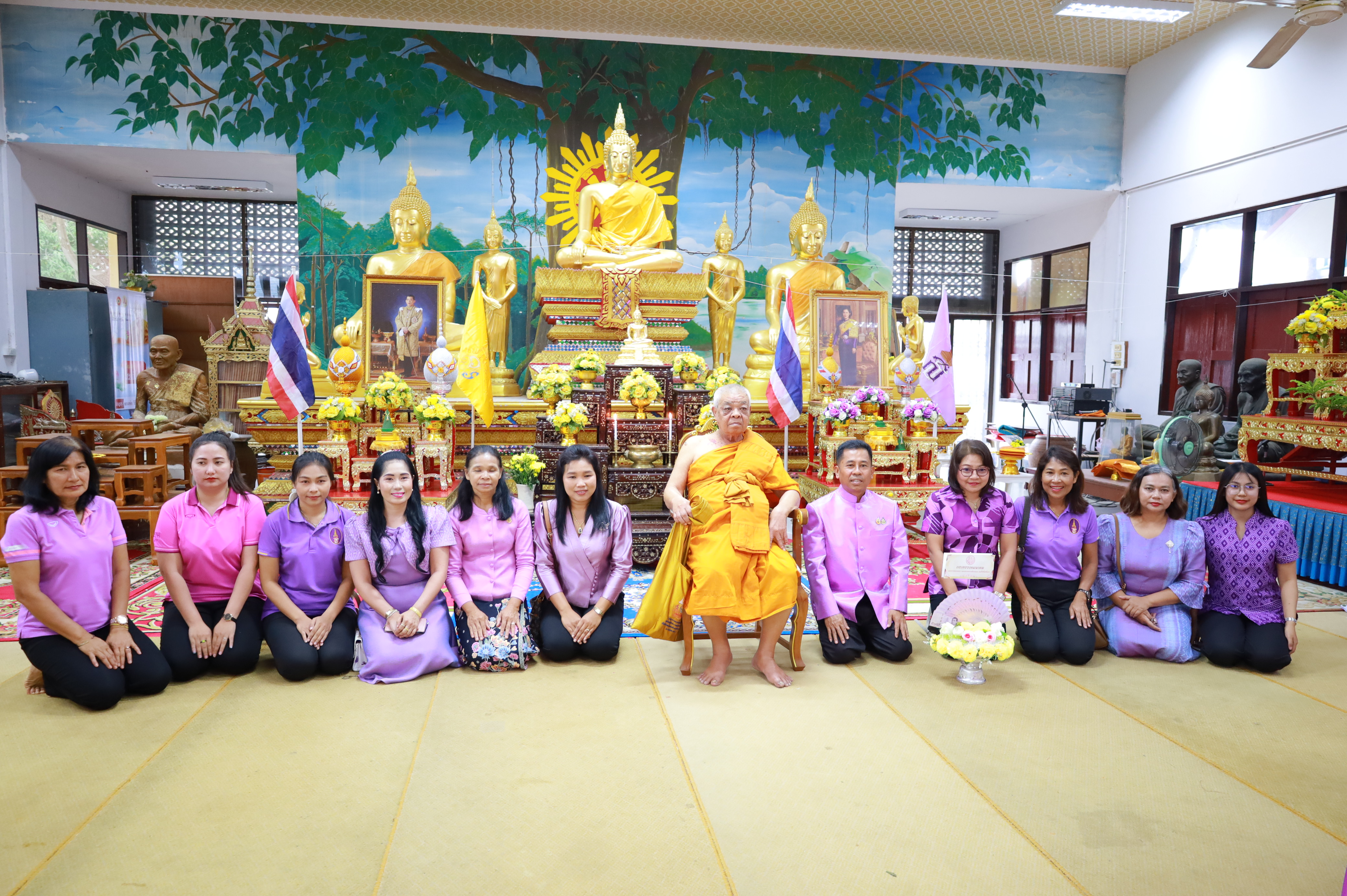 จังหวัดยะลา จัดกิจกรรมทอดผ้าป่าสมทบกองทุนพัฒนาเด็กชนบท ในพระราชูปถัมภ์สมเด็จพระเทพรัตนราชสุดาฯ สยามบรมราชกุมารี