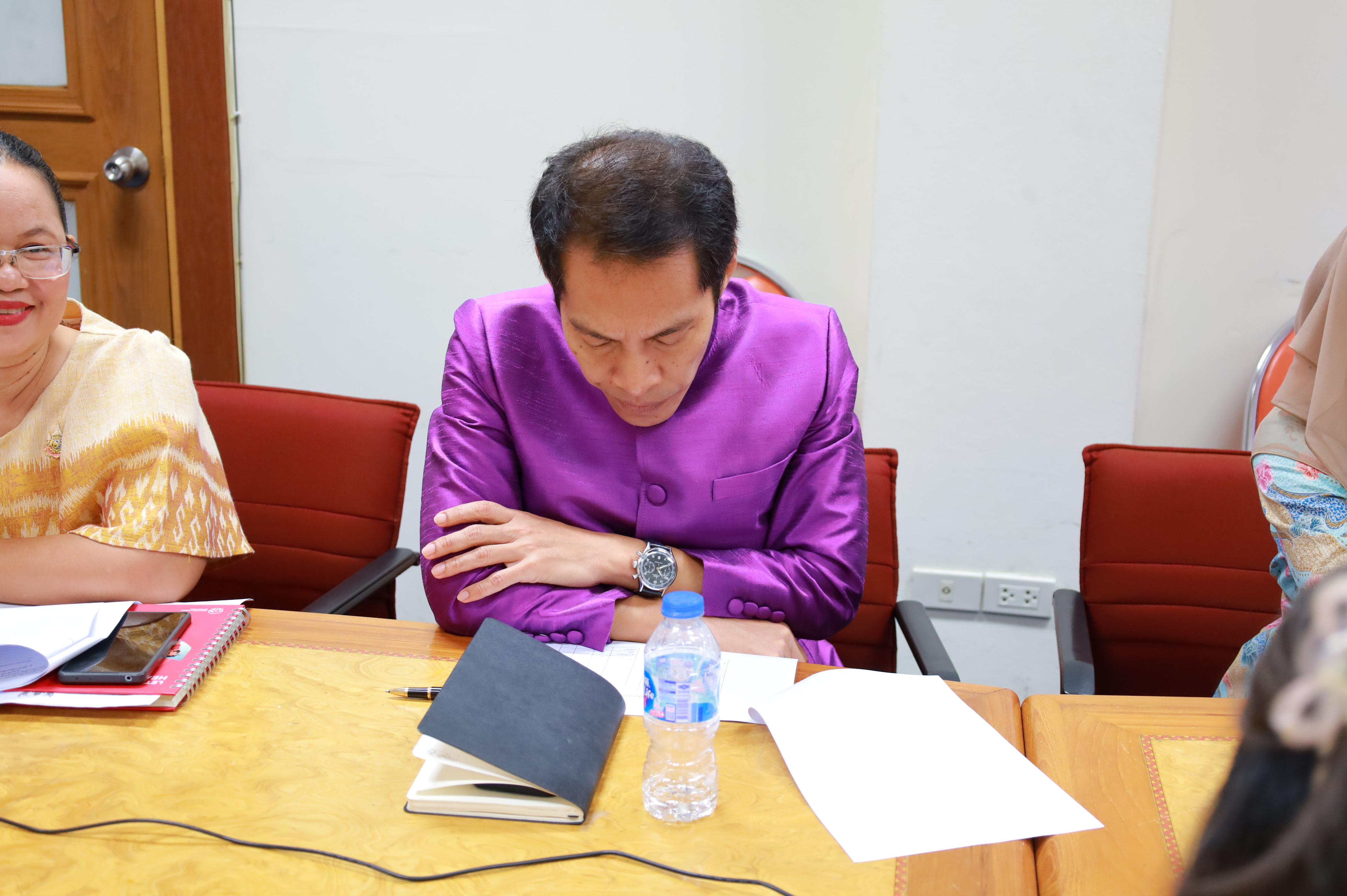 พช.ยะลา ร่วมประชุมหารือการแก้ไขปัญหาครัวเรือนยากจน/เปราะบาง จังหวัดยะลา