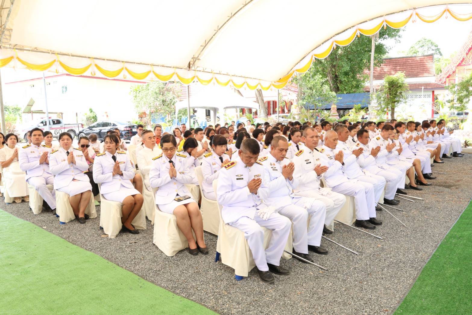 พช.ยะลา ร่วมพิธีปลูกพระศรีมหาโพธิทศมราชบพิตร