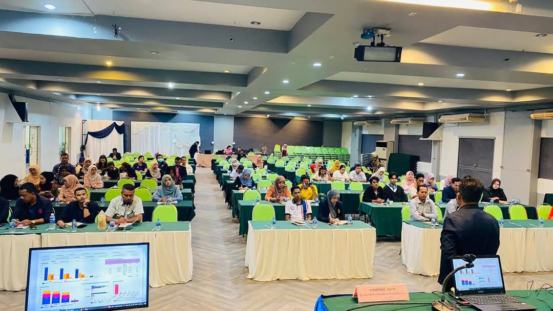 พช.ยะลา เข้าร่วมประชุมบูรณาการหน่วยงานและภาคีเครือข่ายพร้อมคืนข้อมูลเพื่อวางแผนและพัฒนาคุณภาพชีวิตเด็กและเยาวชน ที่กระทรวง พม. ยุติการช่วยเหลือ (กรณีเด็กและเยาวชนที่บิดามารดาได้รับบาดเจ็บจากสถานการณ์ความไม่สงบ)