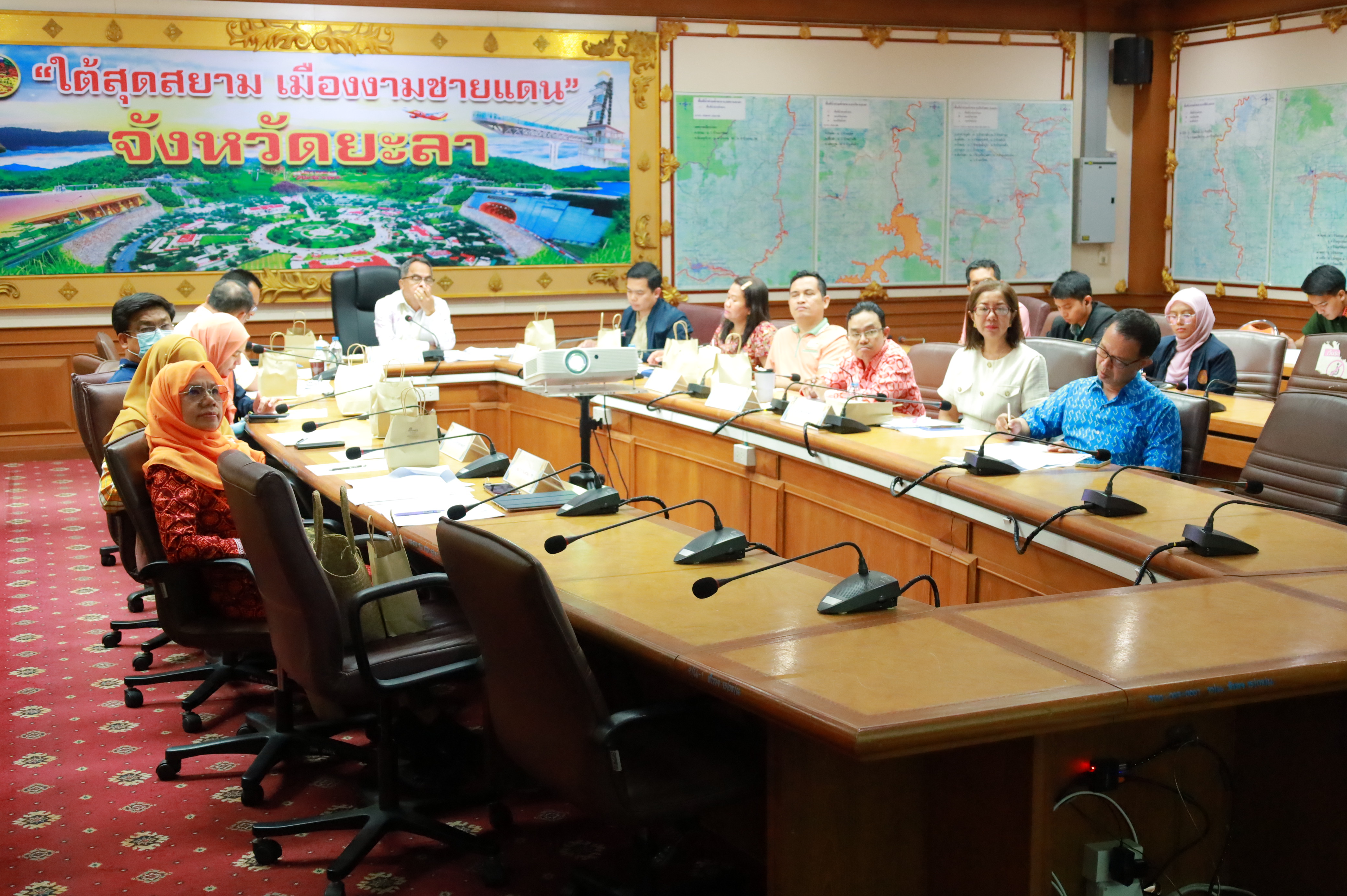 พช.ยะลา ร่วมประชุมคณะกรรมการอำนวยการโครงการรัฐสภาพบประชาชนจังหวัดยะลา สภาผู้แทนราษฎร