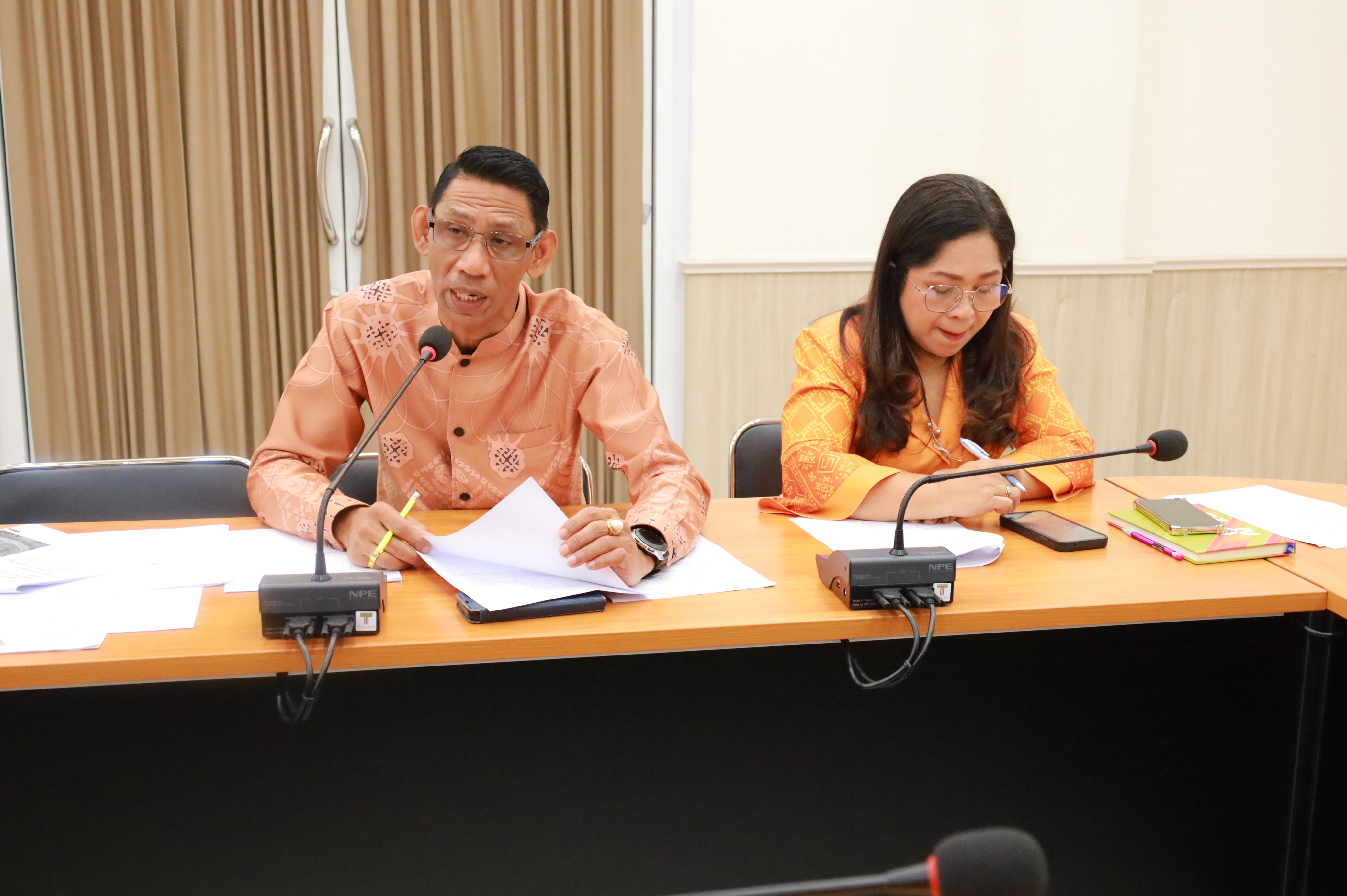 พช.ยะลา ประชุมเตรียมความพร้อมการจัดกิจกรรมงานสมโภชศาลหลักเมืองและงานกาชาด ครั้งที่ 63 ประจำปี 2568