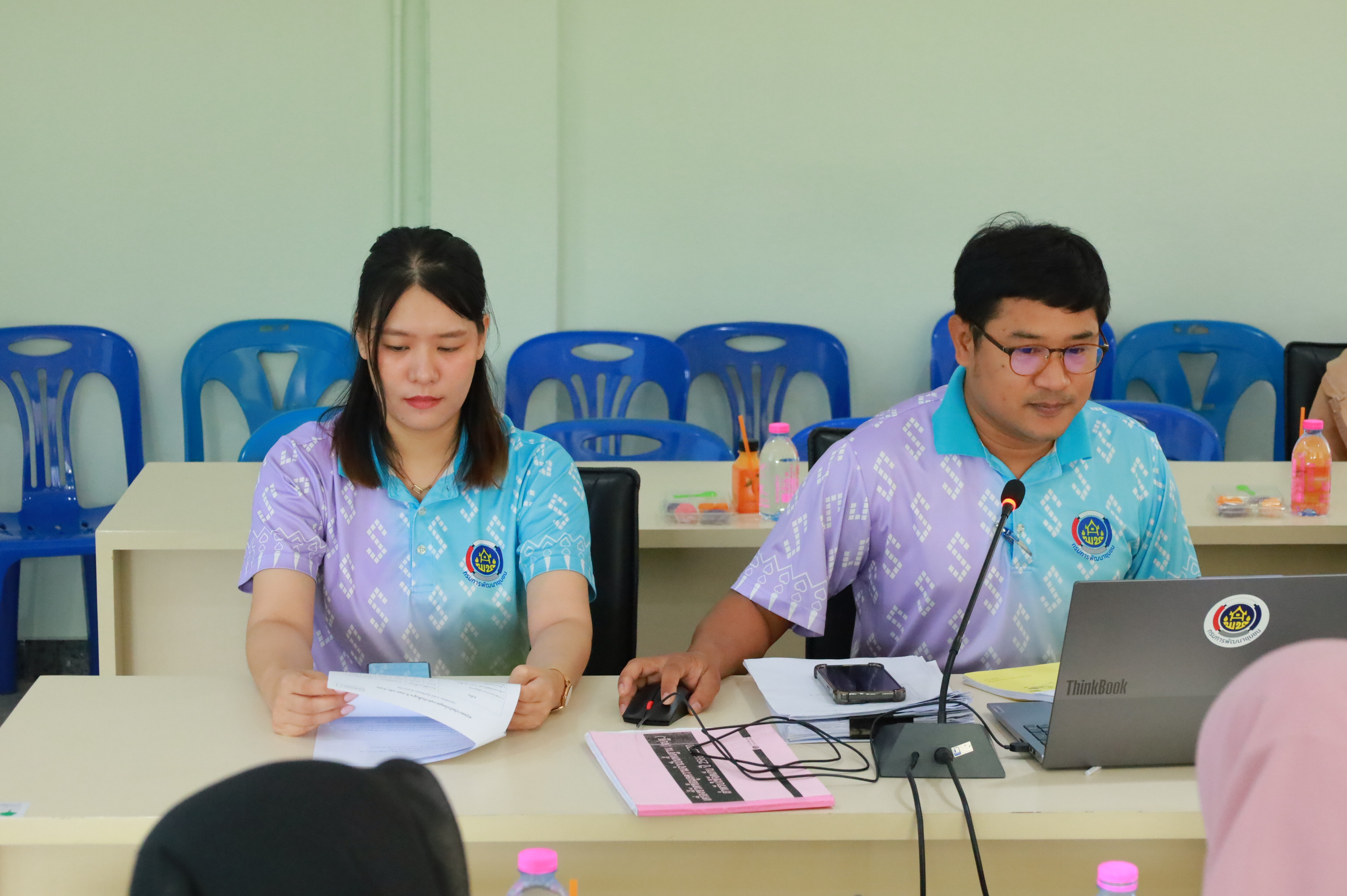 พช.ยะลา ลงพื้นที่ติดตามการนำเสนอผลการจัดเก็บ และรับรองคุณภาพข้อมูลความจำเป็นพื้นฐาน (จปฐ.) ระดับอำเภอ