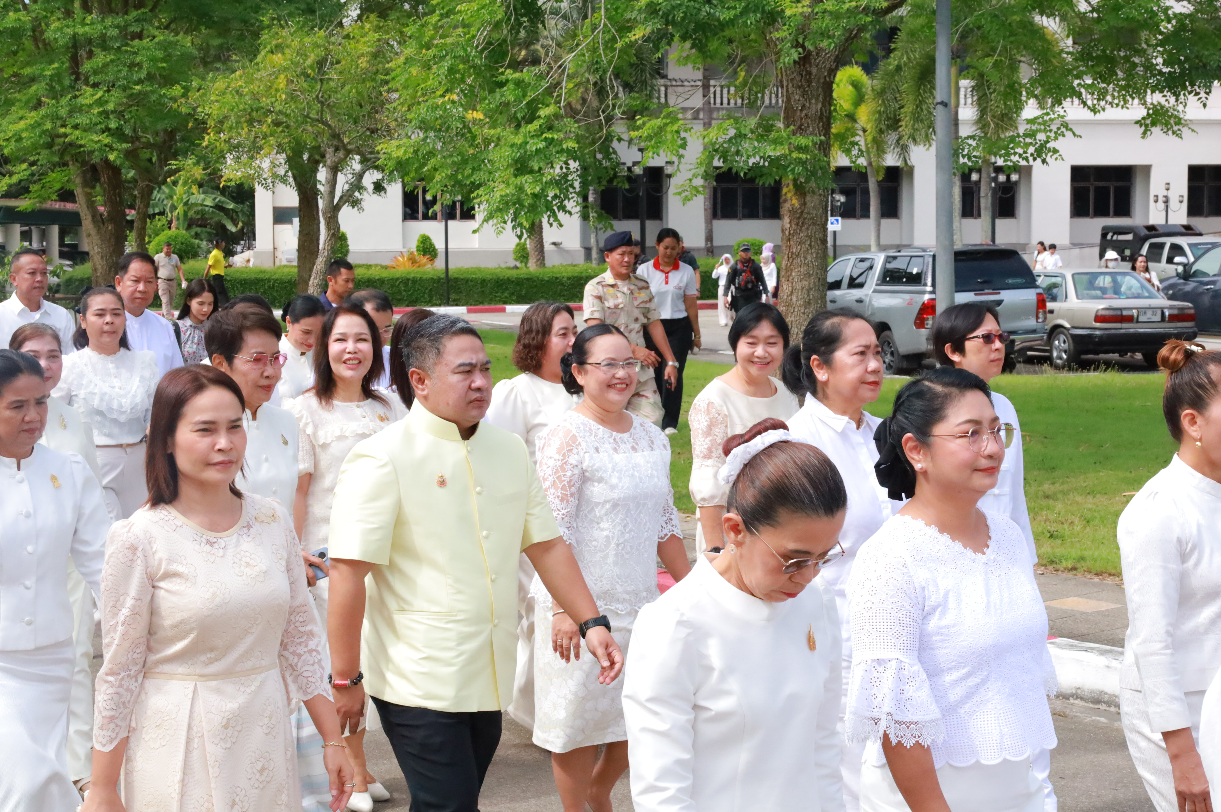 พช.ยะลา ร่วมพิธีอัญเชิญหลักเมืองจำลอง ประดิษฐานที่ศาลหลักเมืองยะลา