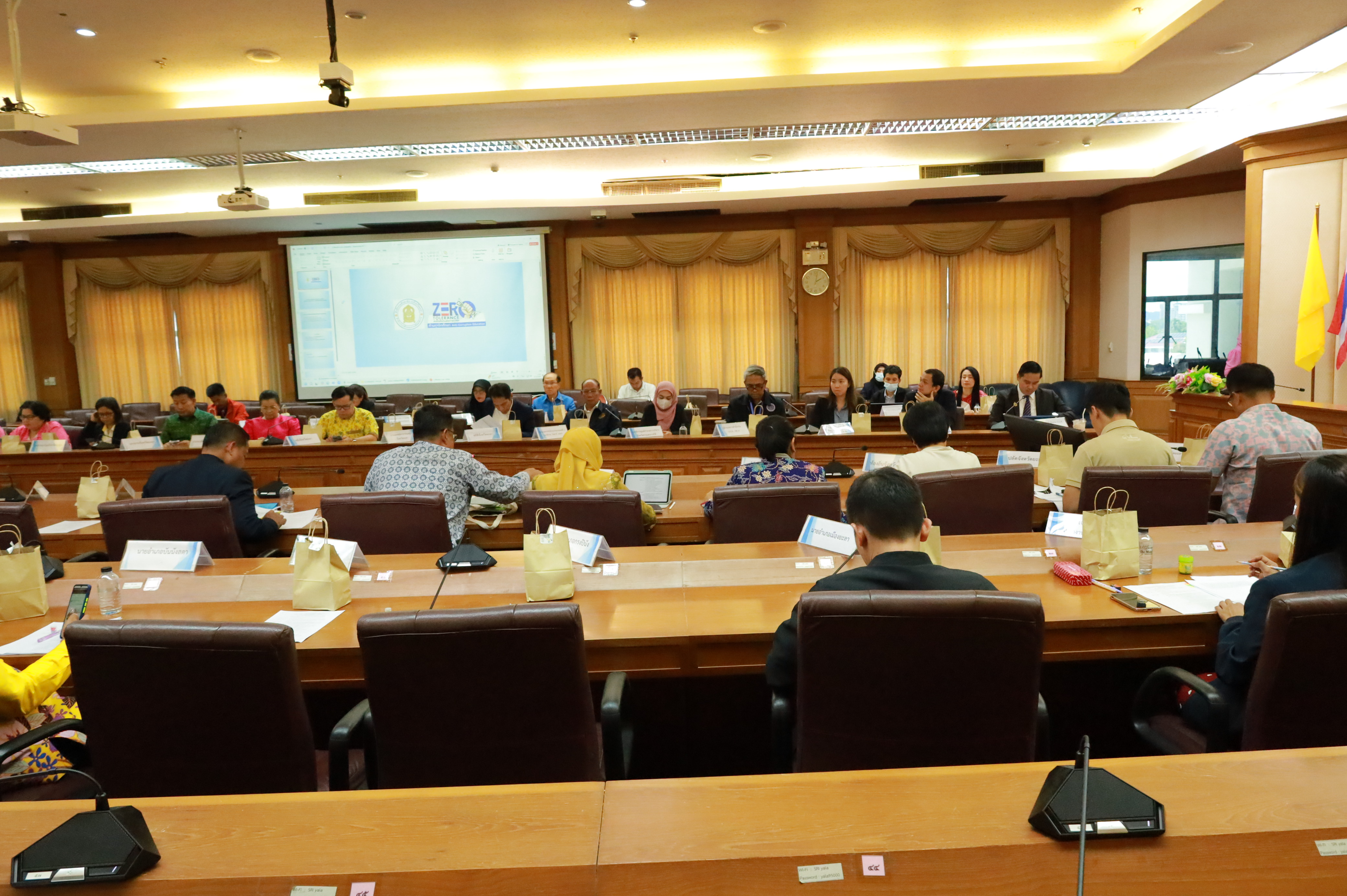 พช.ยะลา ร่วมประชุมคณะกรรมการผลักดันการดำเนินงานตามแผนแม่บทภายใต้ยุทธศาสตร์ชาติ ประเด็นการต่อต้านการทุจริตและประพฤติมิชอบ จังหวัดยะลา ครั้งที่ 3/2568