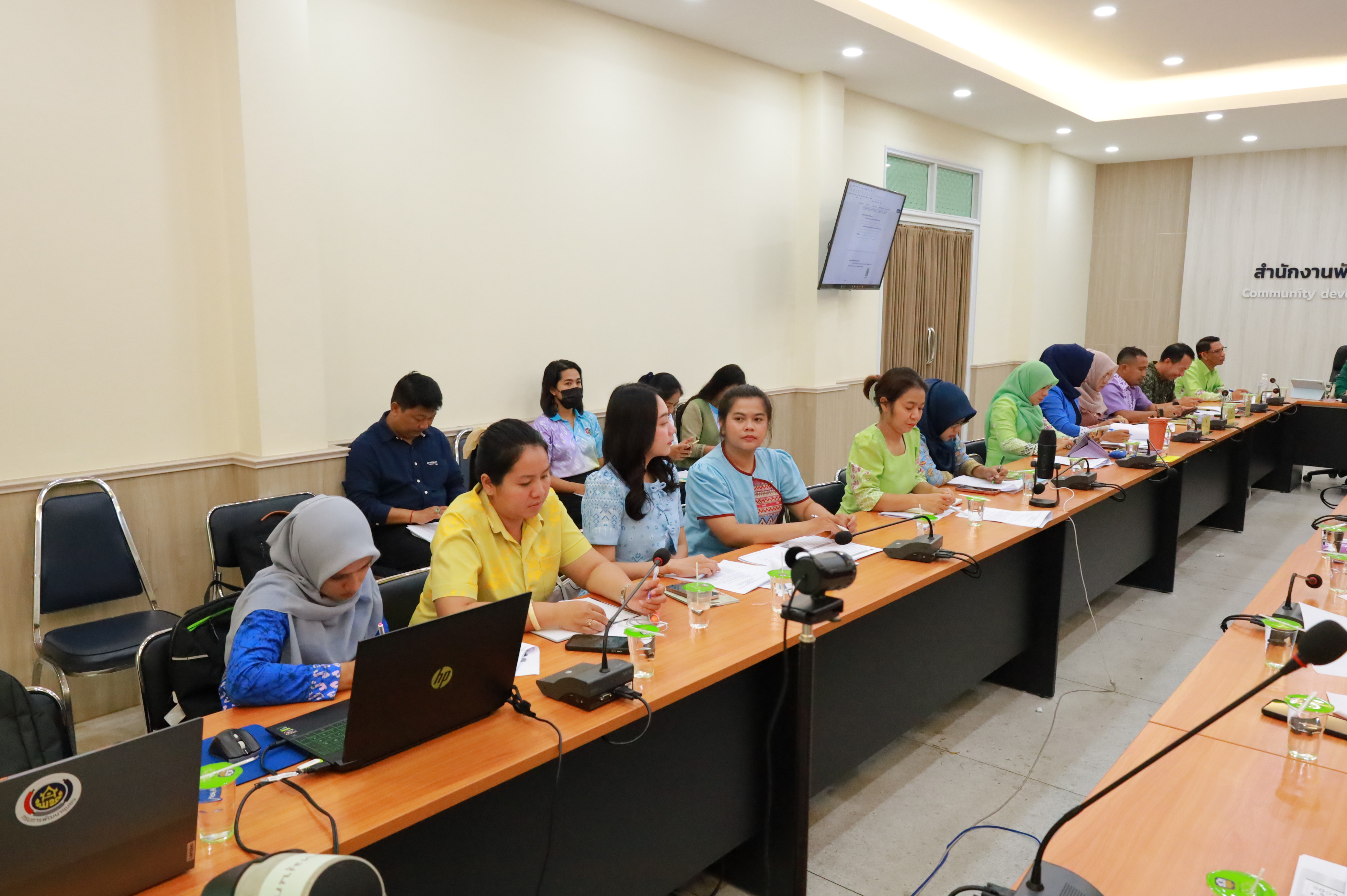 พช.ยะลา ร่วมประชุมกรมการพัฒนาชุมชน ครั้งที่ 5/2568 และประชุมประจำเดือนผู้บริหาร ผู้อำนวยการกลุ่มงาน พัฒนาการอำเภอ และนักวิชาการพัฒนาชุมชน สำนักงานพัฒนาชุมชนจังหวัดยะลา