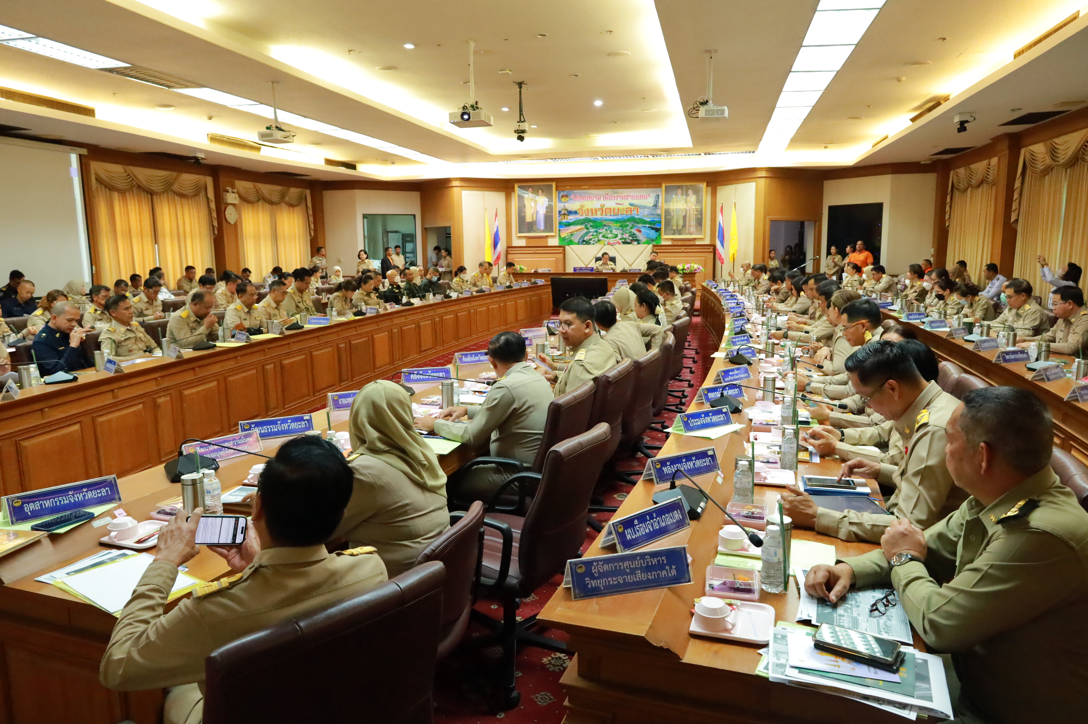 พช.ยะลา ร่วประชุมคณะกรมการจังหวัด หัวหน้าส่วนราชการ หัวหน้าหน่วยงาน/รัฐวิสาหกิจ ครั้งที่ 5/2568