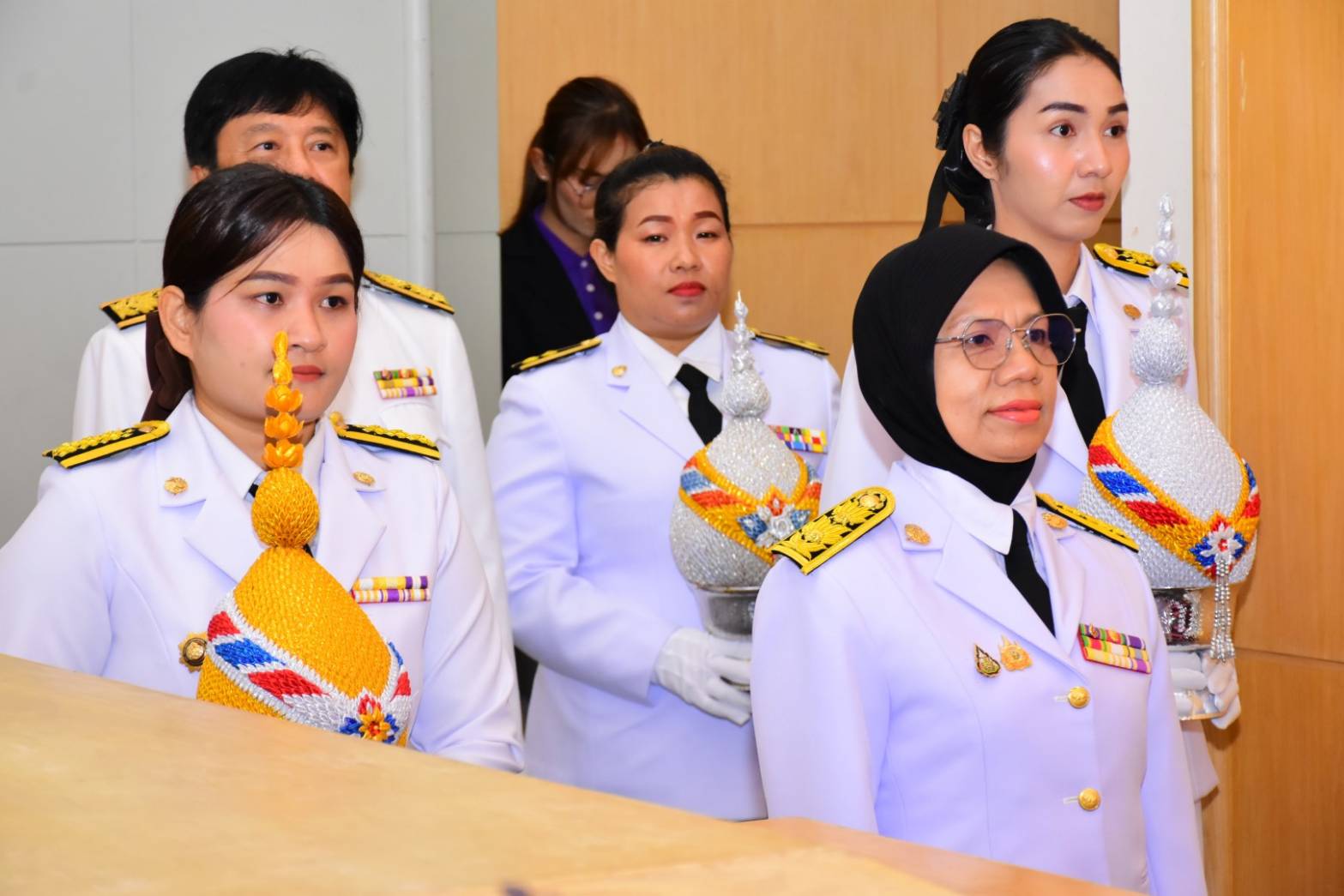 พช.ยะลา ร่วมพิธีถวายเครื่องราชสักการะและวางพานพุ่ม และพิธีจุดเทียนถวายพระพรชัยมงคล กิจกรรมเฉลิมพระเกียรติสมเด็จพระนางเจ้าฯ พระบรมราชินี เนื่องในโอกาสวันเฉลิมพระชนมพรรษา 3 มิถุนายน 2568