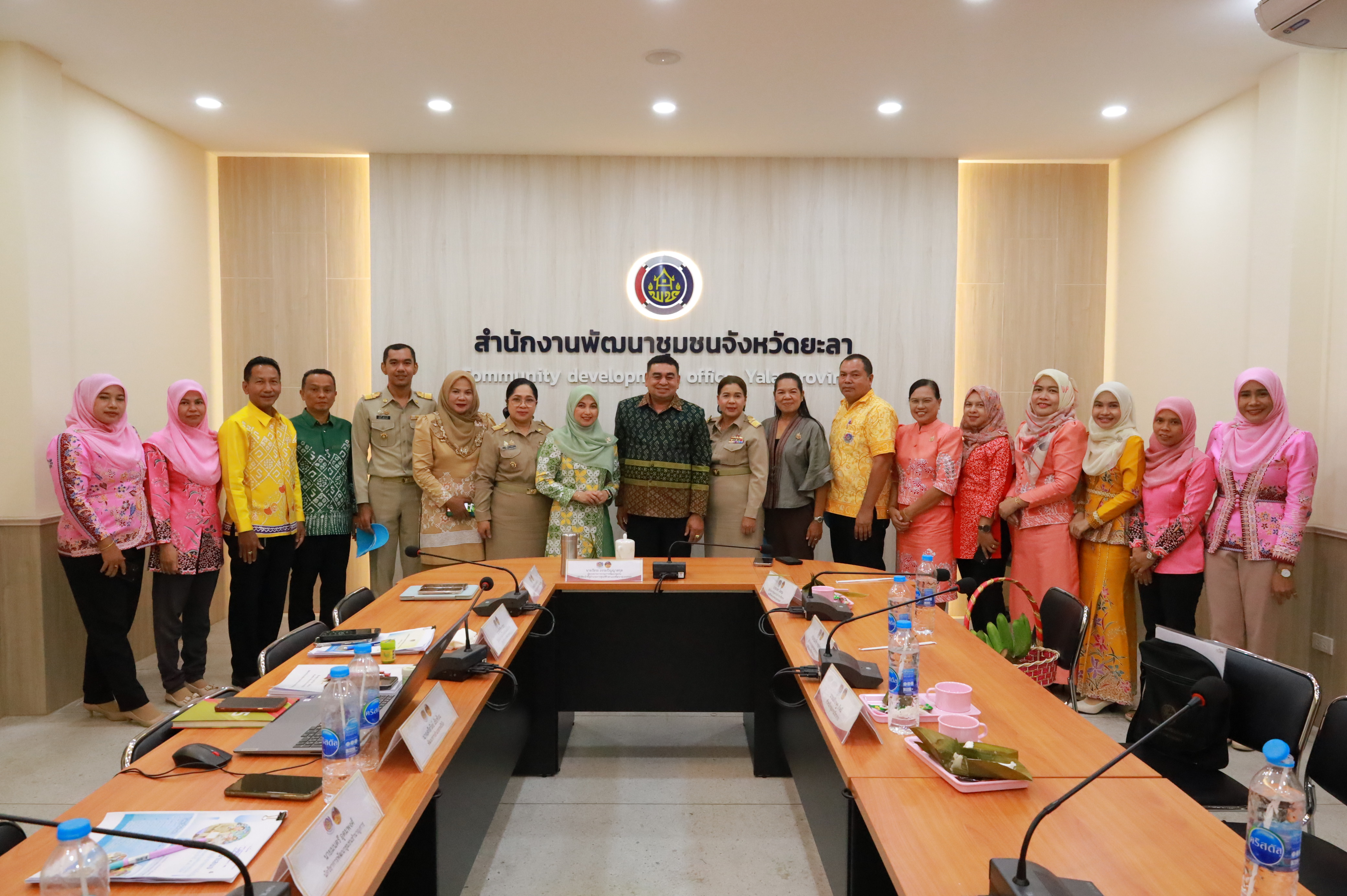พช.ยะลา ร่วมต้อนรับผู้ตรวจราชการกรมการพัฒนาชุมชน ปฏิบัติหน้าที่ผู้อำนวยการศูนย์ศึกษาและพัฒนาชุมชนยะลา ลงพื้นที่คัดเลือกข้าราชการ ลูกจ้างประจำ และพนักงานราชการดีเด่นกรมการพัฒนาชุมชน ประจำปี 2568