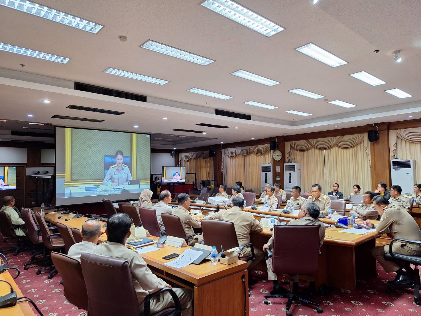 พช.ยะลา ร่วมประชุมขับเคลื่อนและติดตามนโยบายของรัฐบาล และภารกิจสำคัญของกระทรวงมหาดไทย 