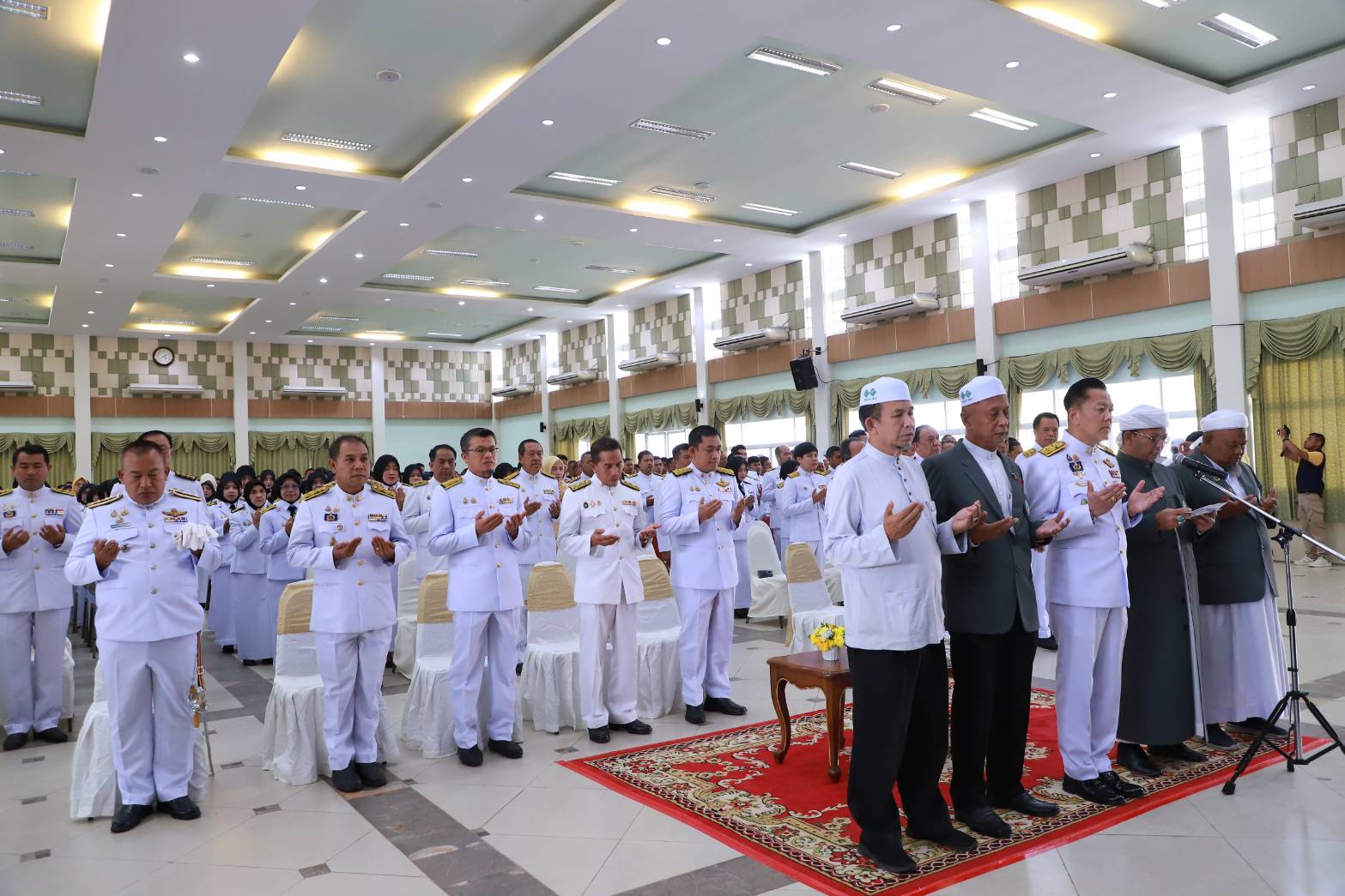 พช.ยะลา ร่วมพิธีเฉลิมพระเกียรติฯ และพิธีทางศาสนามหามงคล เนื่องในโอกาสวันเฉลิมพระชนมพรรษา 28 กรกฎาคม 2568