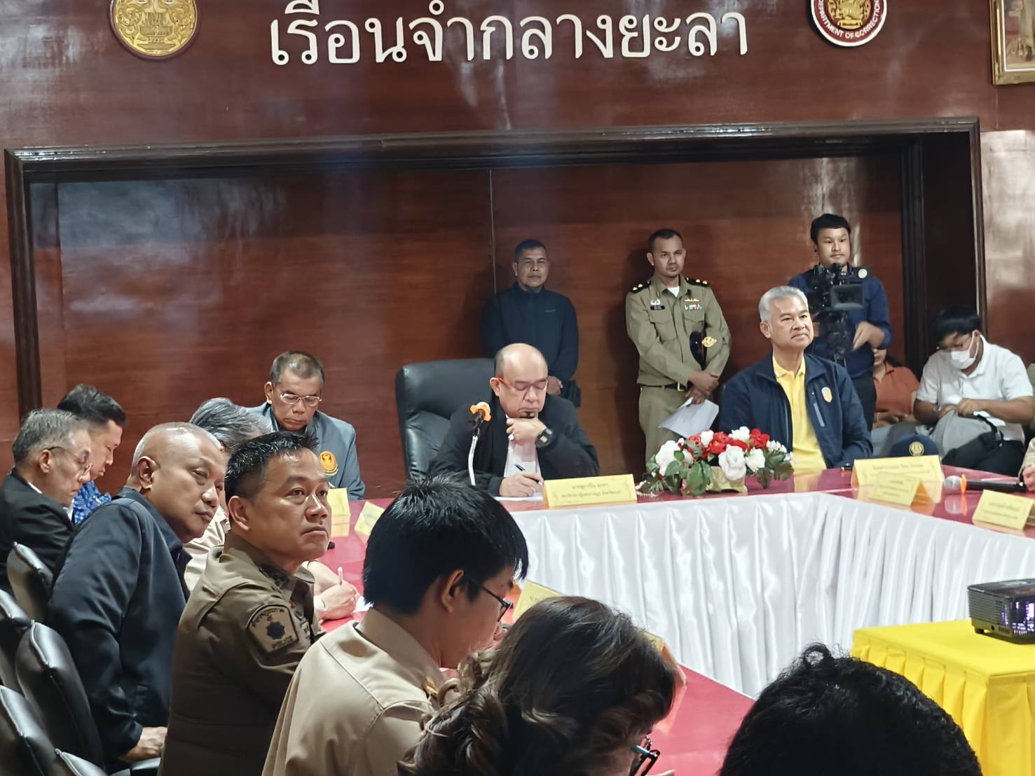 พช.ยะลา ร่วมประชุมสัมนาผลการดำเนินงานบูรณาการด้านการบำบัดรักษาและพื้นฟูสมรรถภาพผู้ติดยาเสพติด การฟื้นฟูสภาพทางสังคม ปัญหาอุปสรรค และแนวทางแก้ไขปัญหายาเสพติด