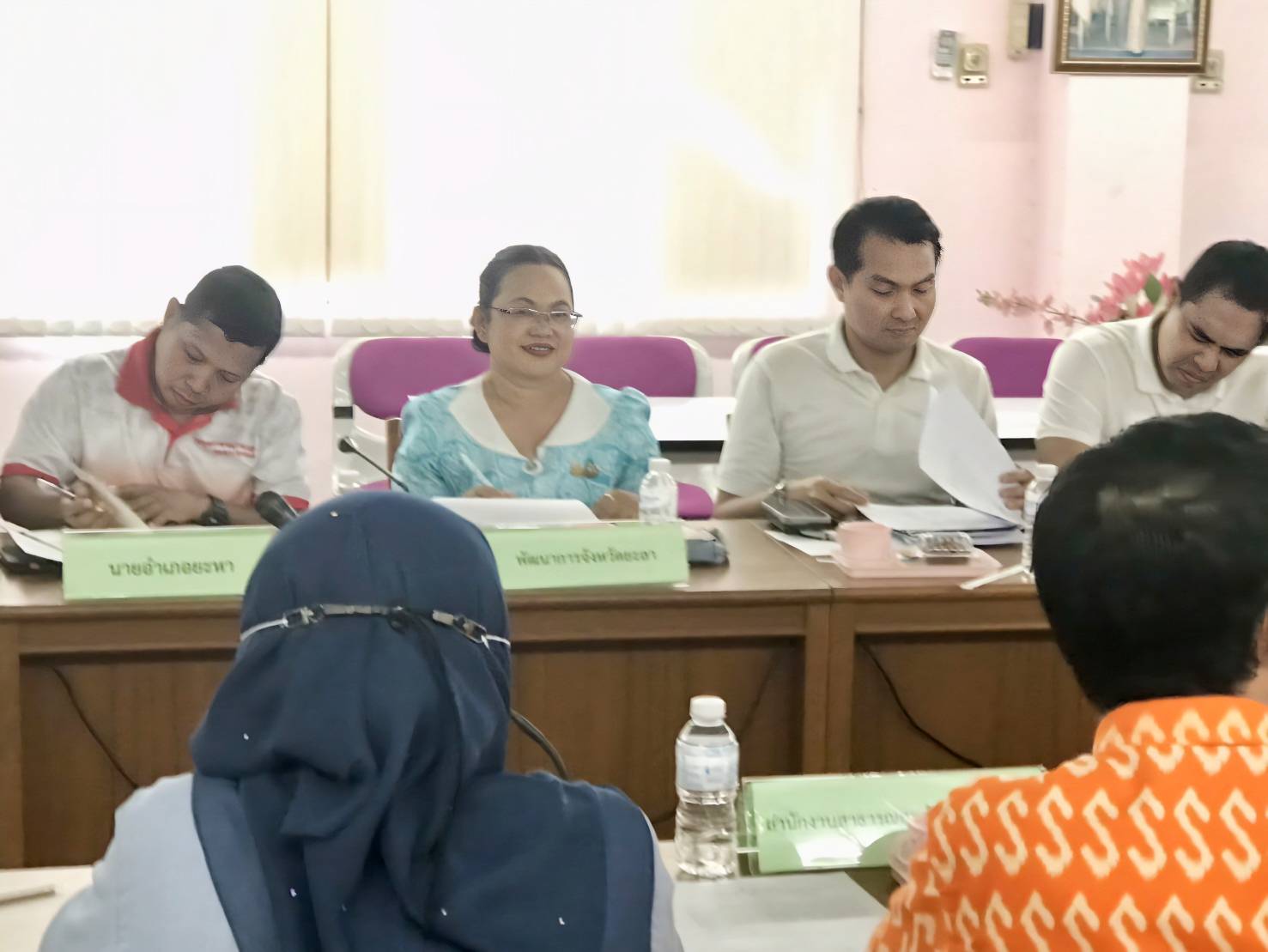 พช.ยะลา ร่วมประชุมติดตามผลการดำเนินงานพัฒนาและฟื้นฟูหมู่บ้าน/ชุมชนกองทุนแม่ของแผ่นดิน