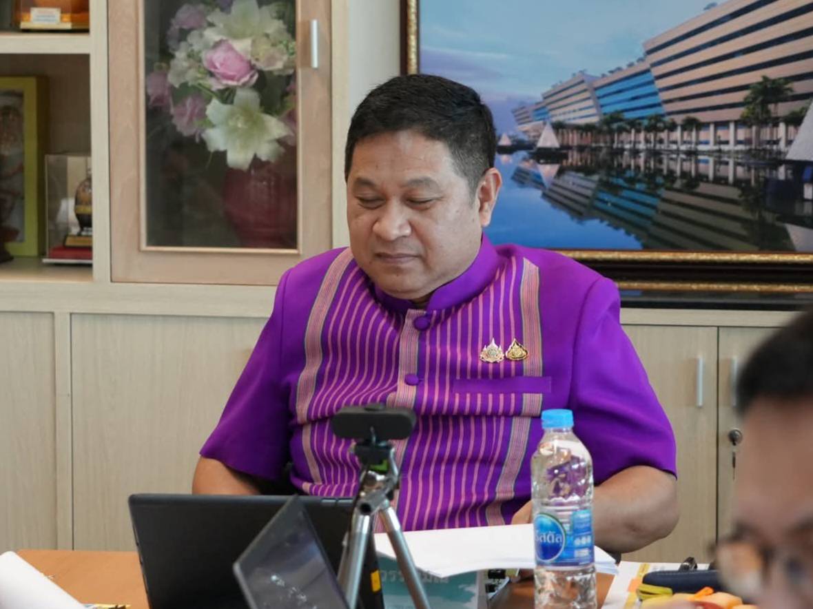 พช.ยะลา ร่วมประชุมคณะกรรมการติดตามเร่งรัดการใช้จ่ายงบประมาณประจำปีงบประมาณ พ.ศ. 2568 ของกรมการพัฒนาชุมชน ครั้งที่ 7/2568