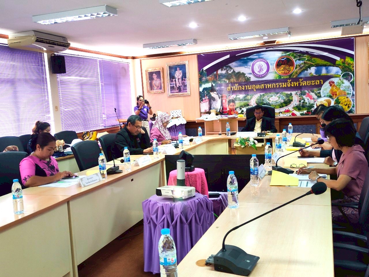 พช.ยะลา ร่วมประชุมคณะกรรมการรับรองมาตรฐานผลิตภัณฑ์ชุมชน ครั้งที่ 35-2/2568