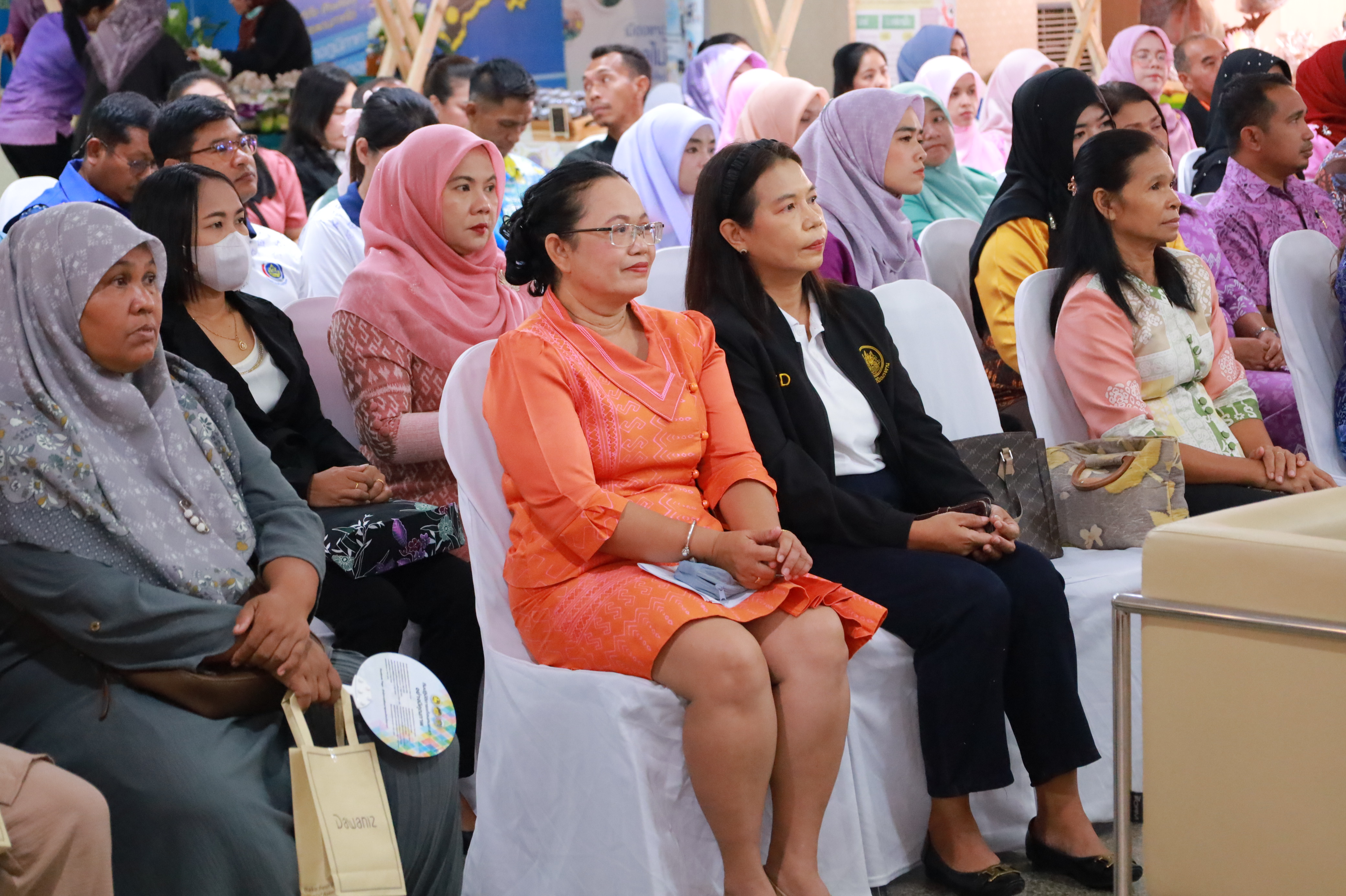 ยะลาจัด “มหกรรมความสำเร็จการพัฒนาคุณภาพชีวิตประชาชน” โชว์ผลสำเร็จขจัดความยากจน-เสริมพลังเศรษฐกิจฐานราก