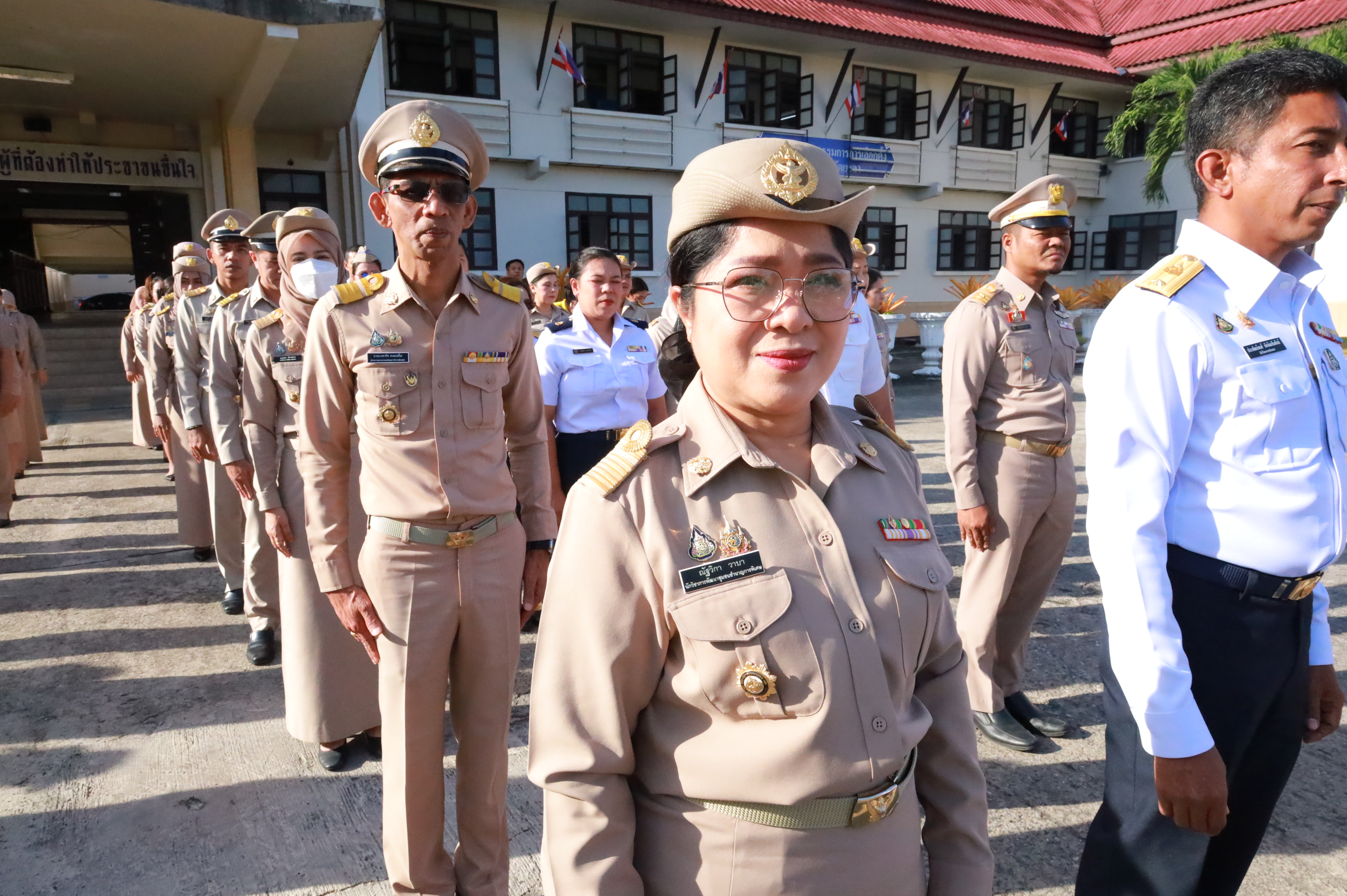 พช.ยะลา ร่วมกิจกรรมเข้าแถวเคารพธงชาติ และร่วมร้องเพลงชาติ