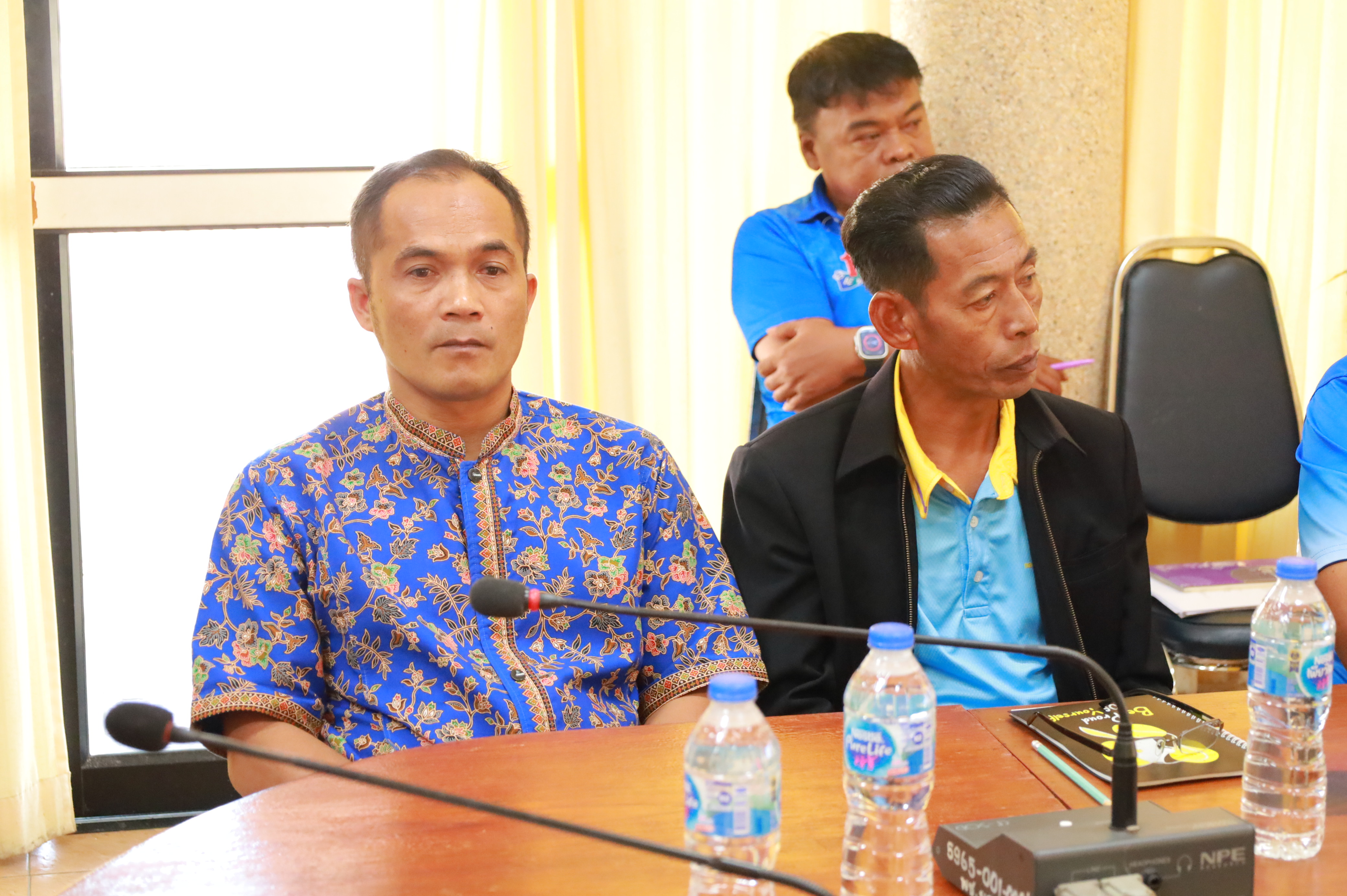 พช.ยะลา ประชุมเตรียมความพร้อมจัดกิจกรรมฟุตบอลดารา สานพลังกองทุนแม่ของแผ่นดินจังหวัดยะลา ครั้งที่ 3/2568