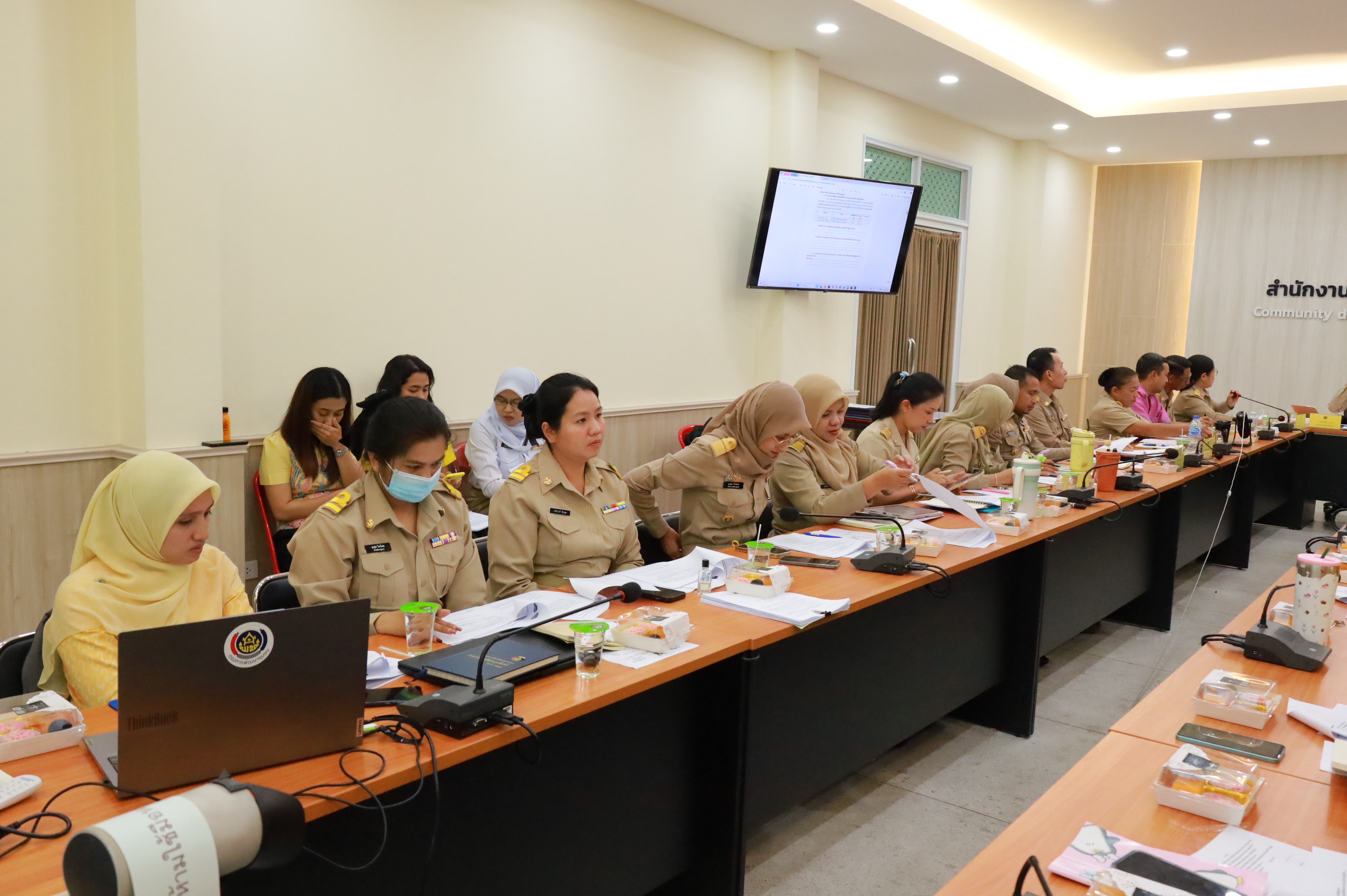 พช.ยะลา ประชุมผู้บริหาร ผู้อำนวยการกลุ่มงาน พัฒนาการอำเภอ นักวิชาการพัฒนาชุมชน สำนักงานพัฒนาชุมชน ครั้งที่ 4/2568