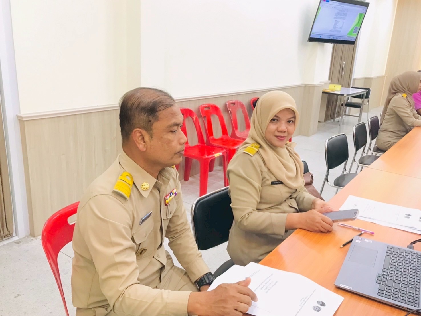 พช.ยะลา ประชุมคณะทำงานกิจกรรมการพัฒนาศักยภาพกลุ่มเศรษฐกิจฐานรากอย่างยั่งยืนในพื้นที่ชุมชนท่องเที่ยว OTOP นวัตวิถี ภายใต้ชื่อ “Insight Yala”