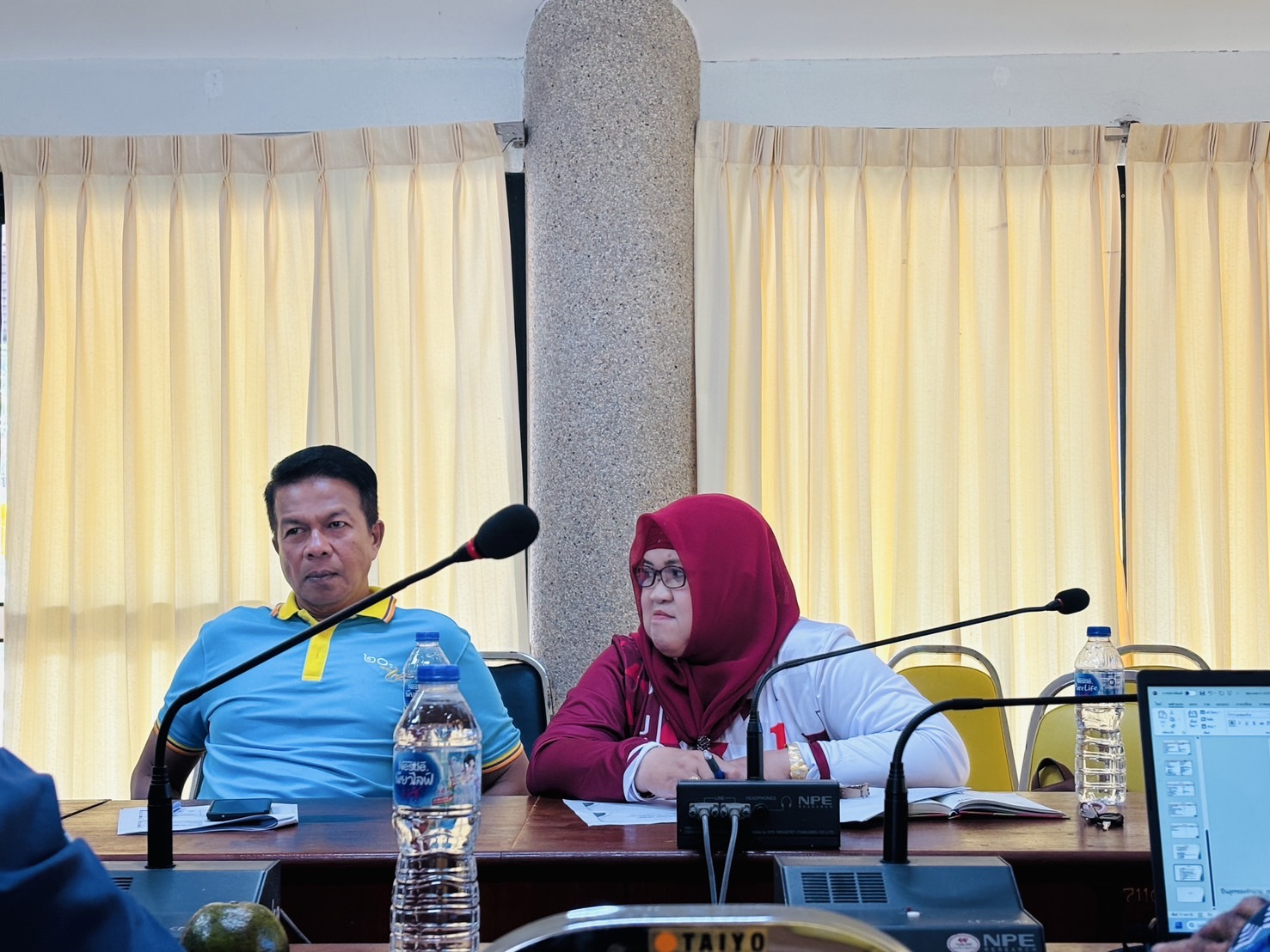 พช.ยะลา ประชุมเตรียมความพร้อมจัดกิจกรรมฟุตบอลดารา สานพลังกองทุนแม่ของแผ่นดินจังหวัดยะลา