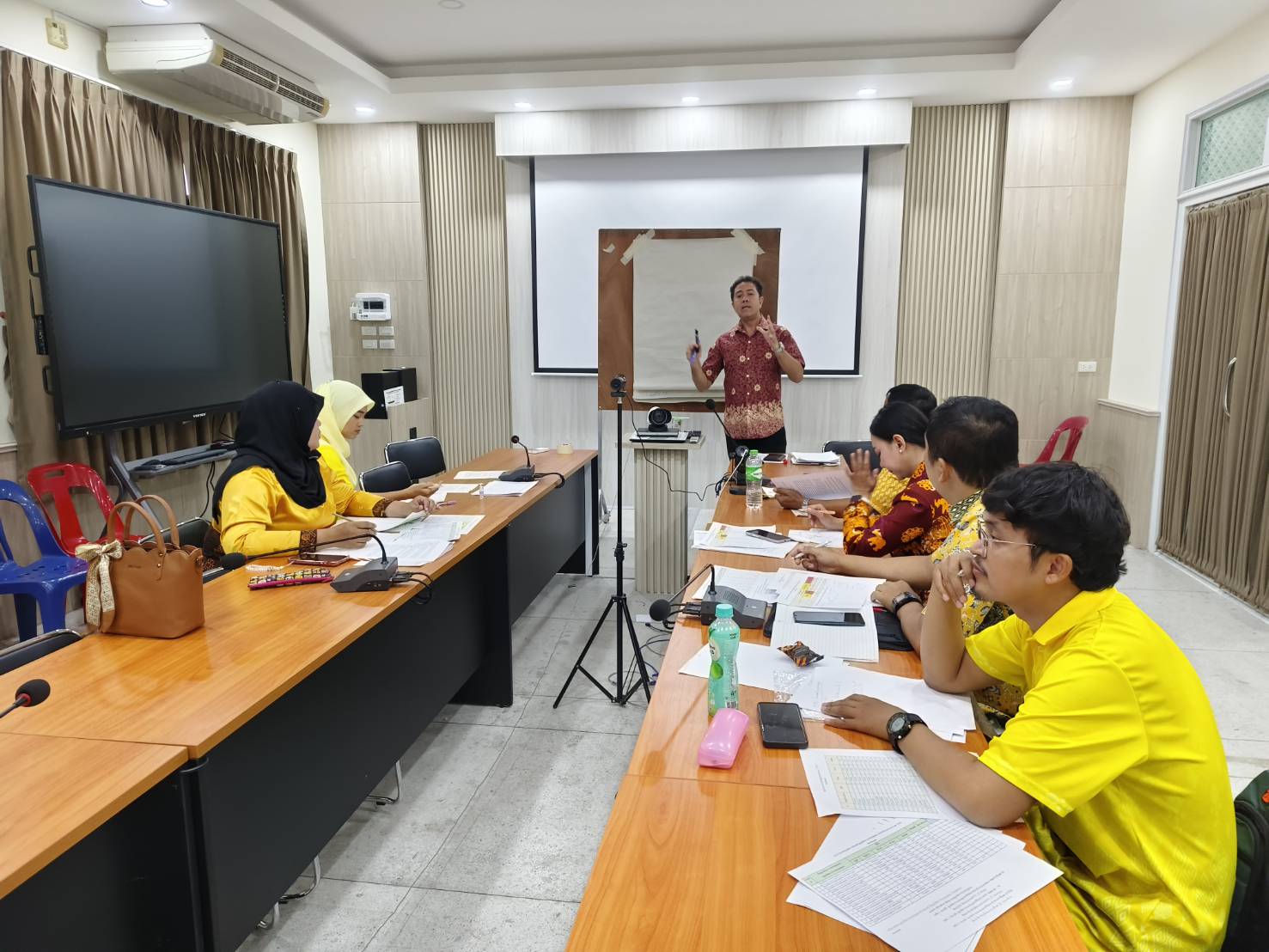 พช.ยะลา จัดอบรมข้าราชการบรรจุใหม่และข้าราชการเปลี่ยนสายงาน สังกัดสำนักงานพัฒนาชุมชนจังหวัดยะลา