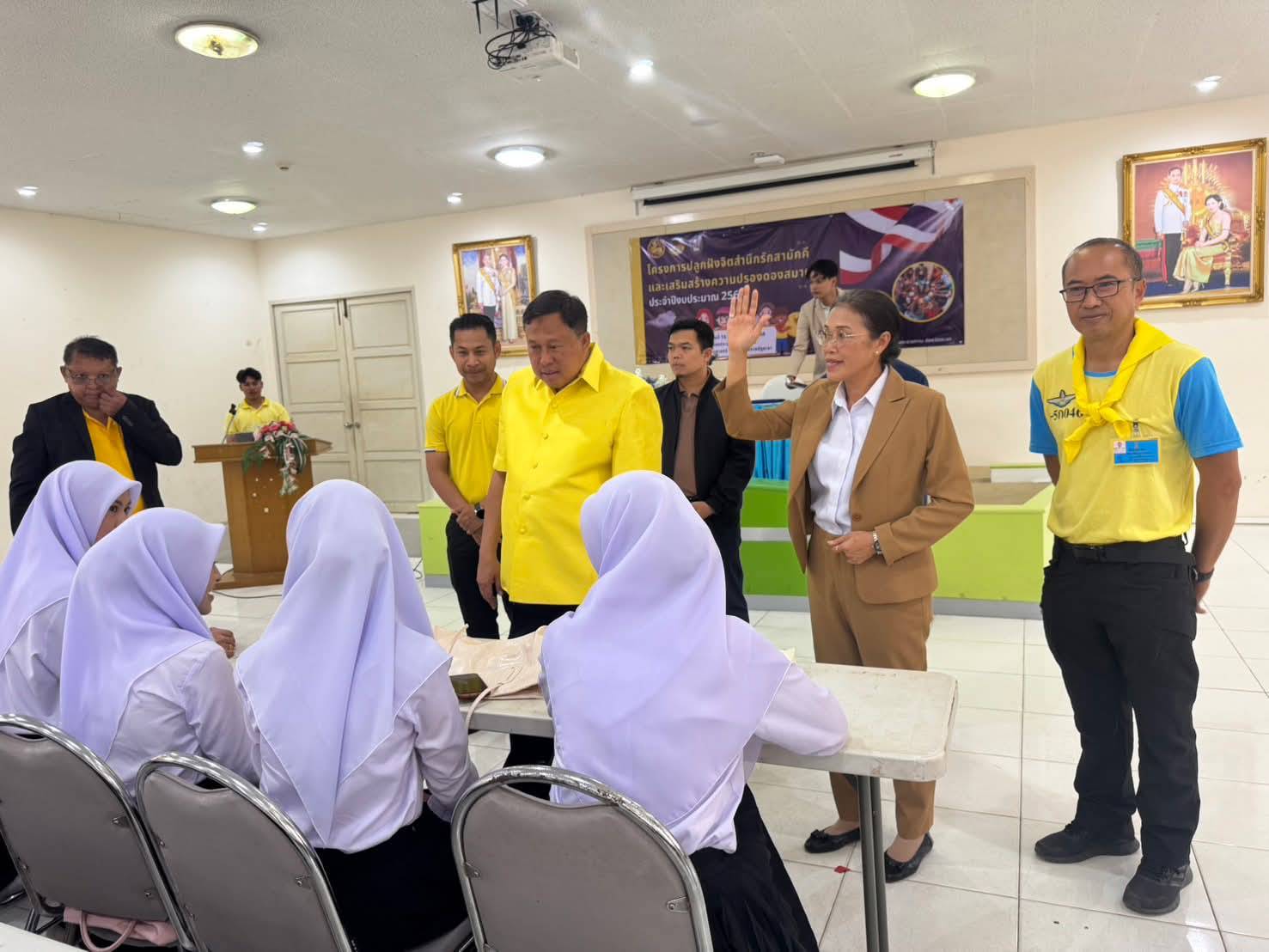 พช.ยะลา ร่วมโครงการปลูกฝังจิตสำนึกรักสามัคคี และเสริมสร้างความปรองดองสมานฉันท์