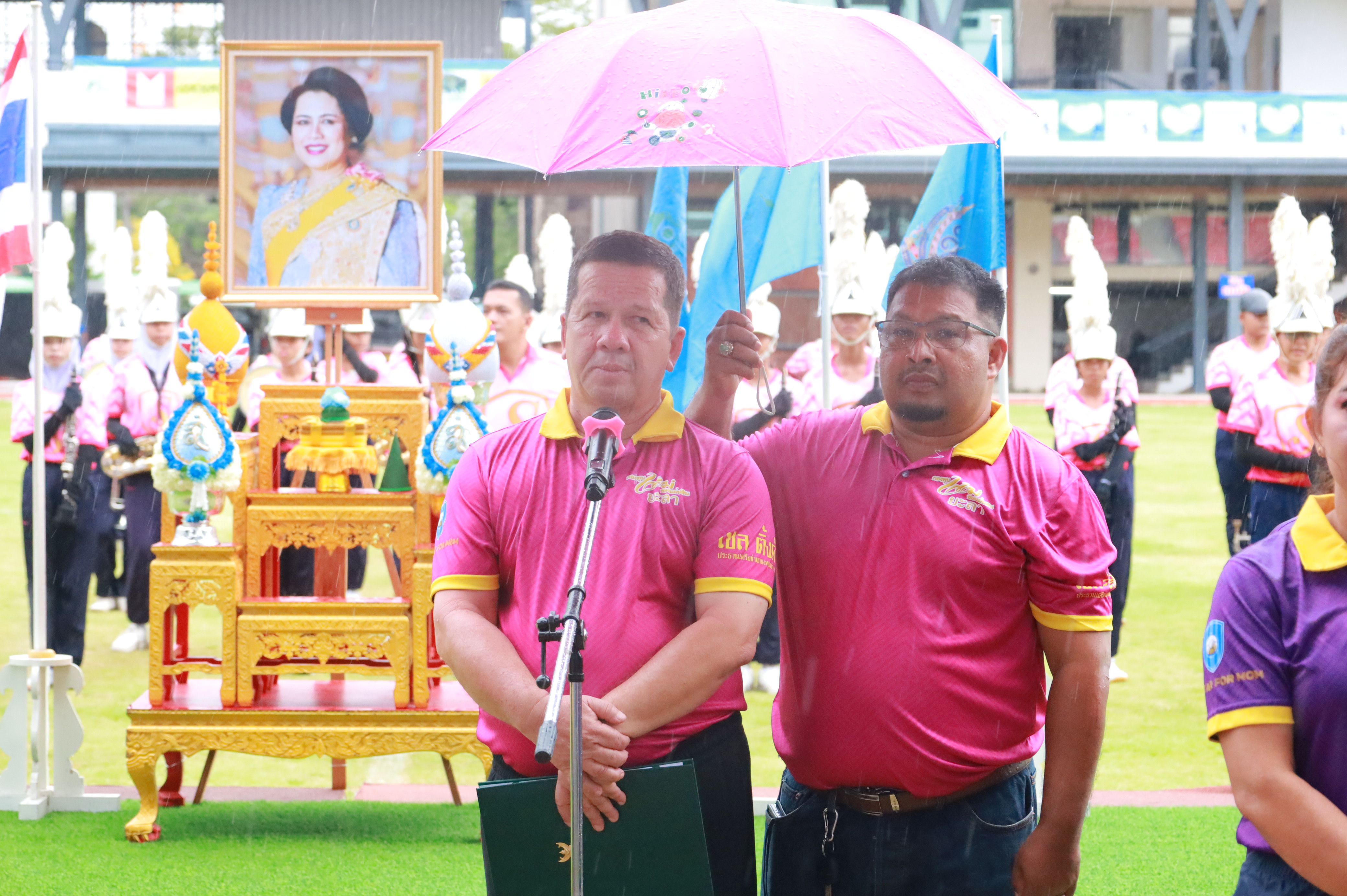 ฟุตบอลดารา สานพลังกองทุนแม่ของแผ่นดิน จังหวัดยะลา ต้านภัยยาเสพติด เทิดพระเกียรติสมเด็จพระนางเจ้าสิริกิติ์ พระบรมราชินีนาถ พระบรมราชชนนีพันปีหลวง