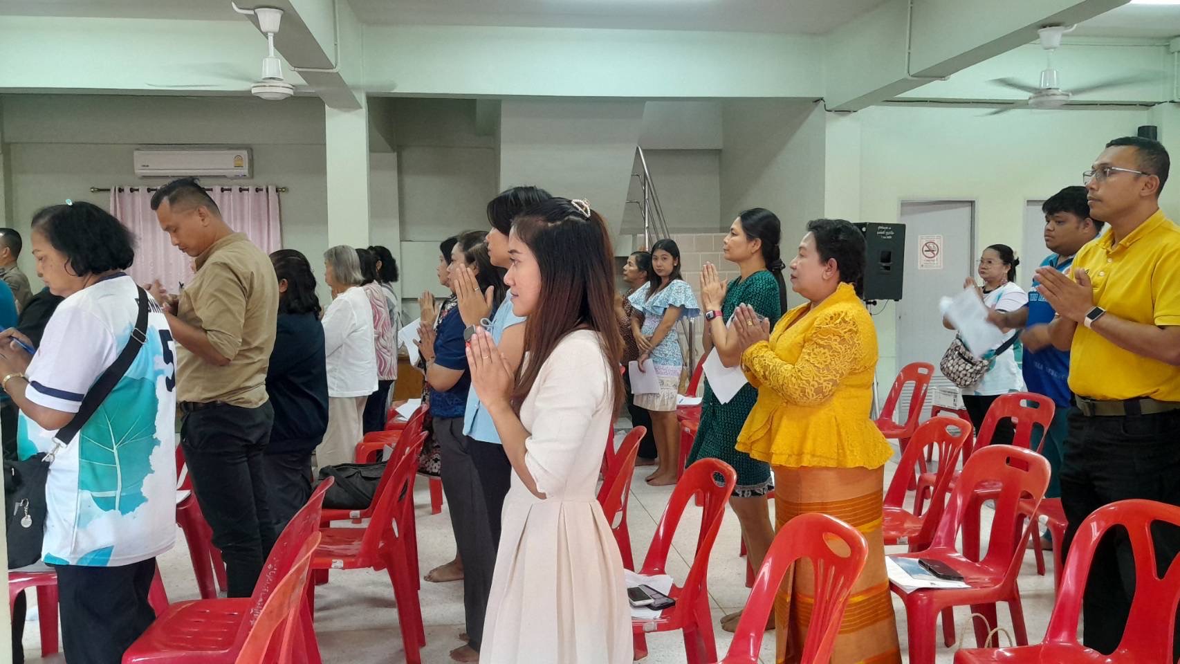 พช.ยะลา ร่วมประชุมเตรียมการจัดงานโครงการสร้างความปรองดองสมานฉันท์ โดยใช้หลักธรรมทางพระพุทธศาสนา ” หมู่บ้านรักษาศีล 5 “